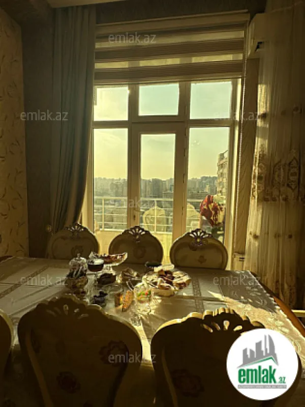 Satılır 4 otaqlı yeni tikili 165 m²