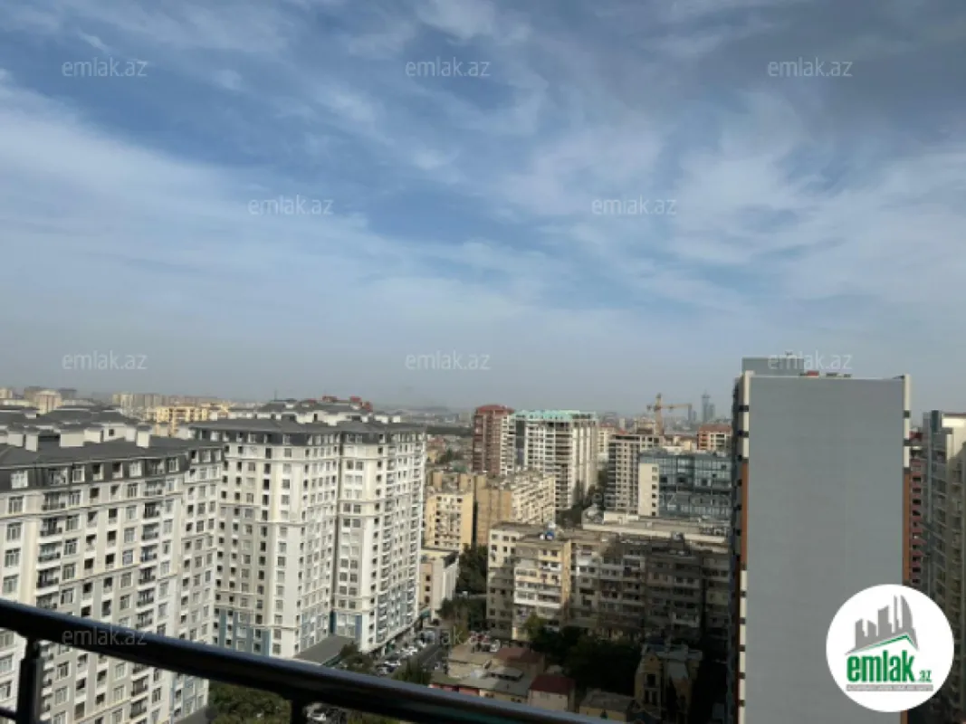 Satılır 4 otaqlı yeni tikili 165 m²