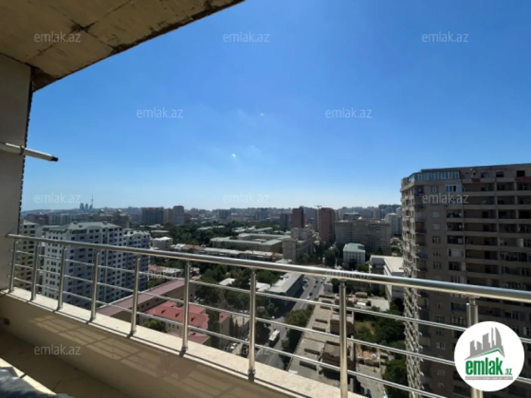 Satılır 4 otaqlı yeni tikili 165 m²