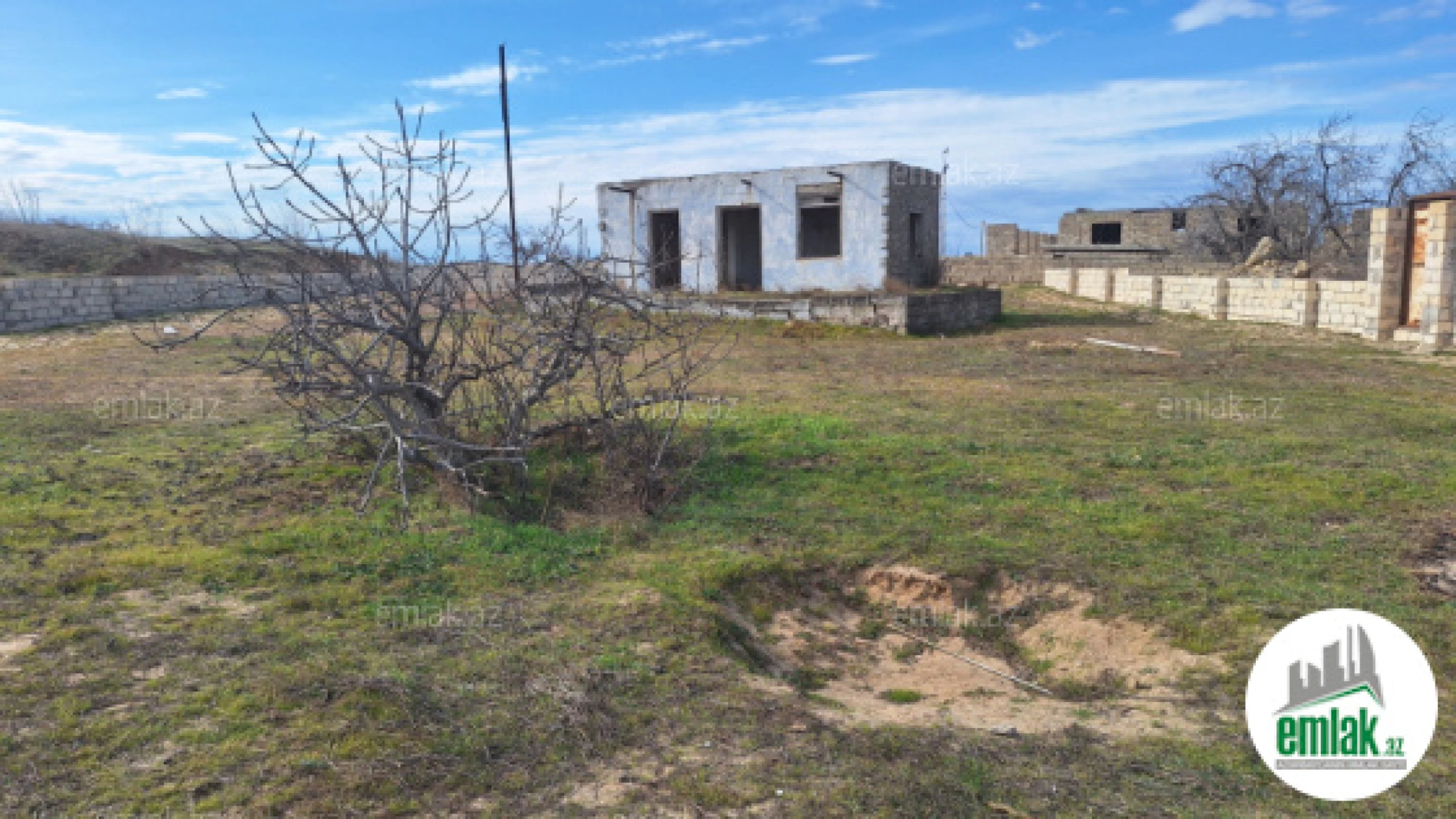 Satılır torpaq sahəsi 6 m²