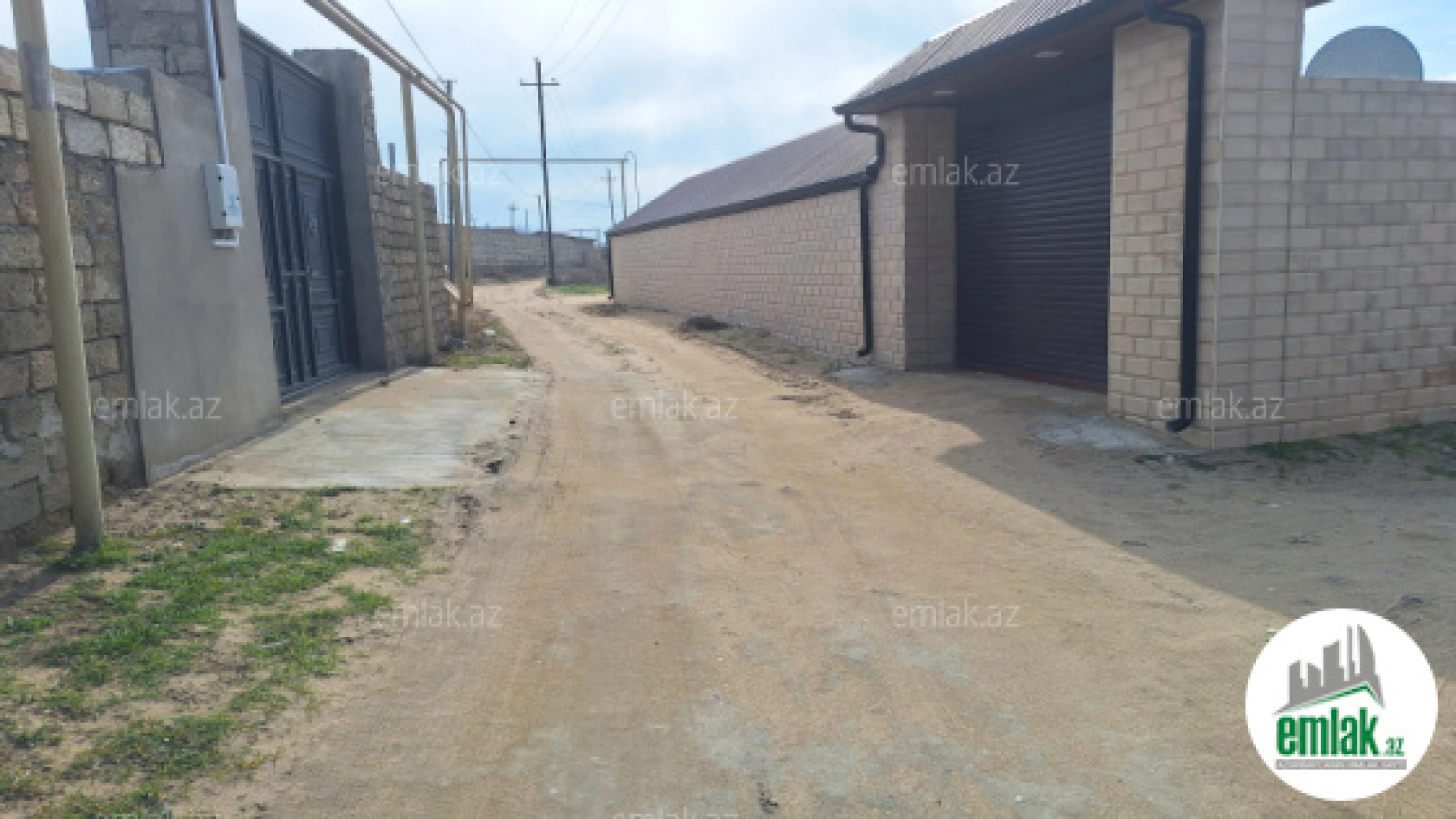 Satılır torpaq sahəsi 6 m²