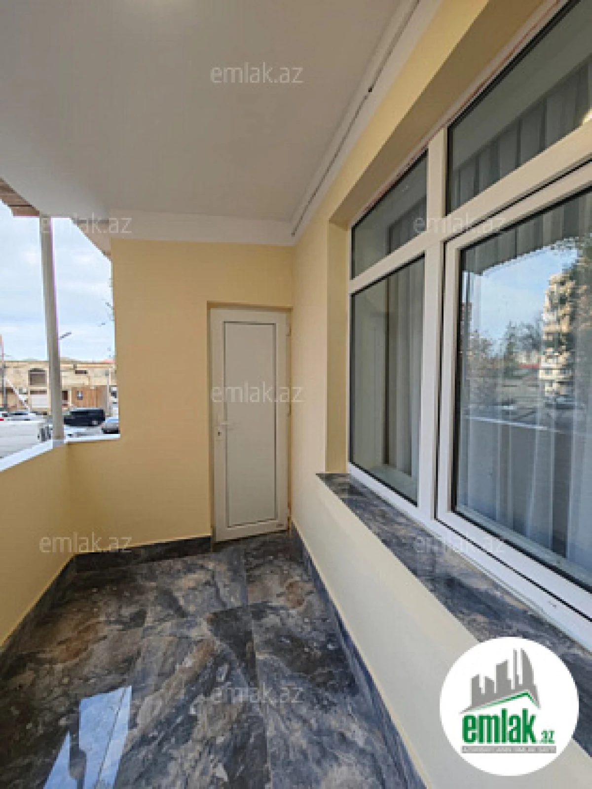 Satılır 3 otaqlı köhnə tikili 80 m²