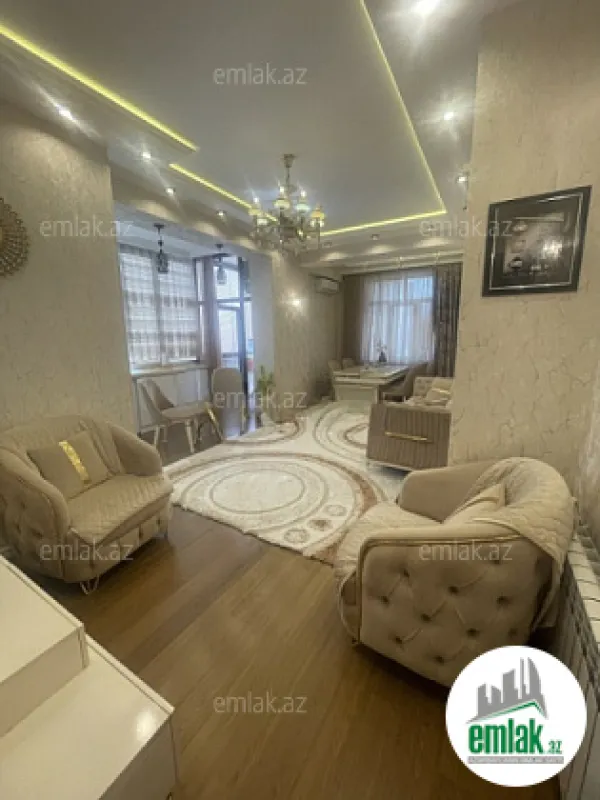 Satılır 3 otaqlı yeni tikili 90 m²
