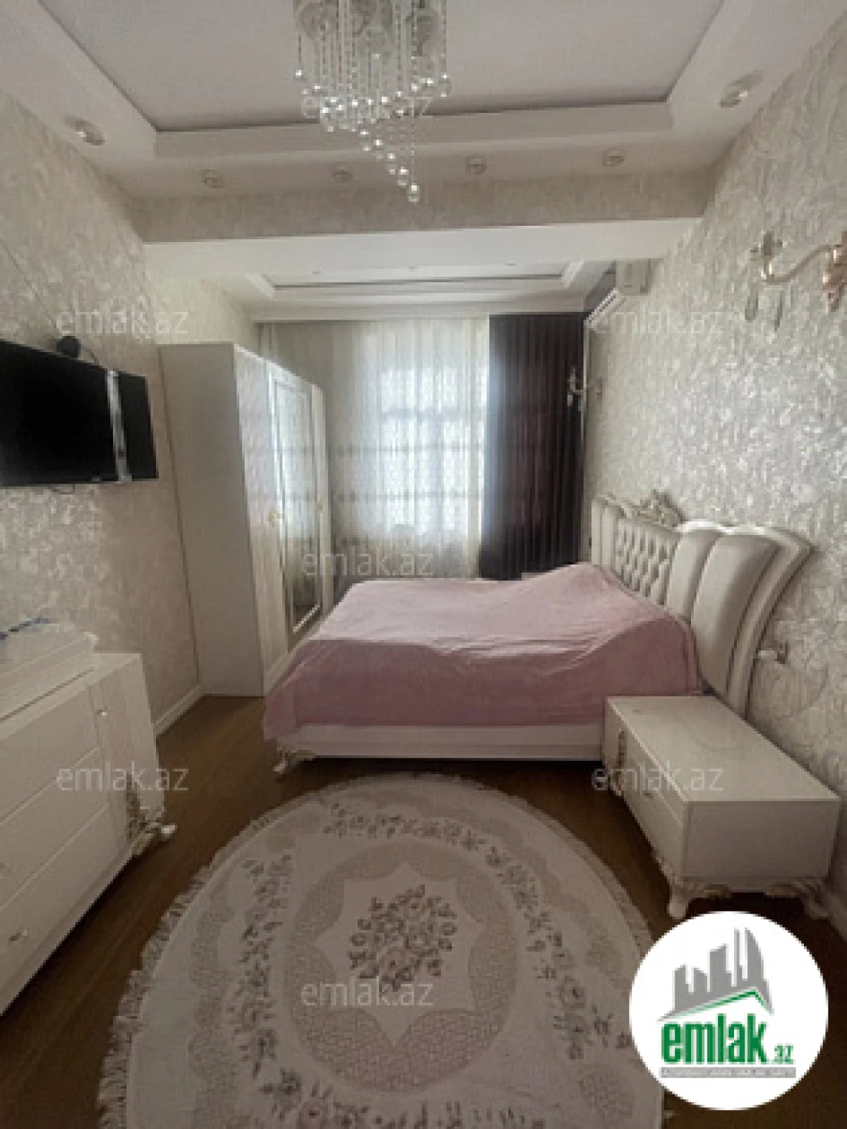 Satılır 3 otaqlı yeni tikili 90 m²