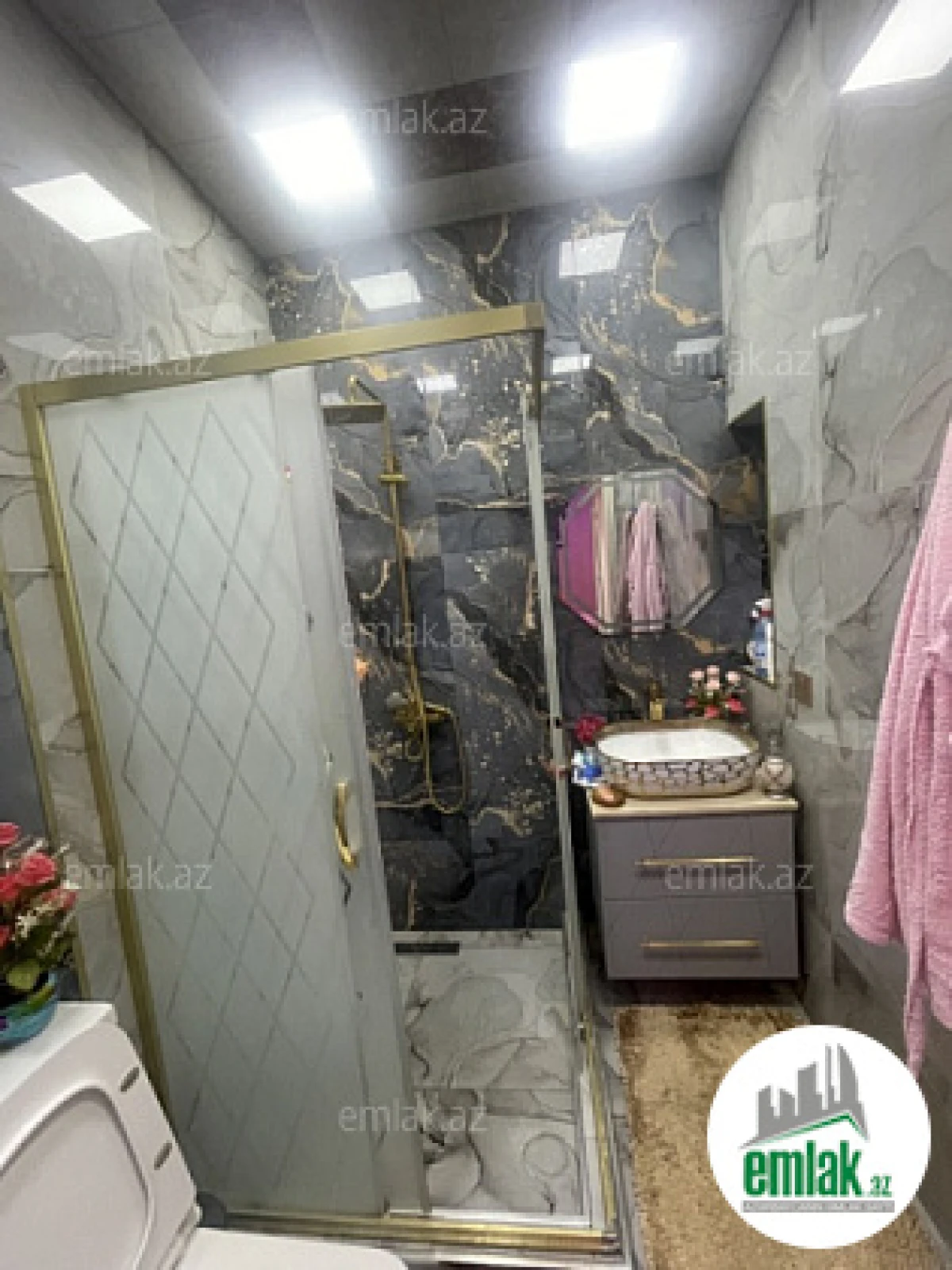 Satılır 3 otaqlı yeni tikili 90 m²