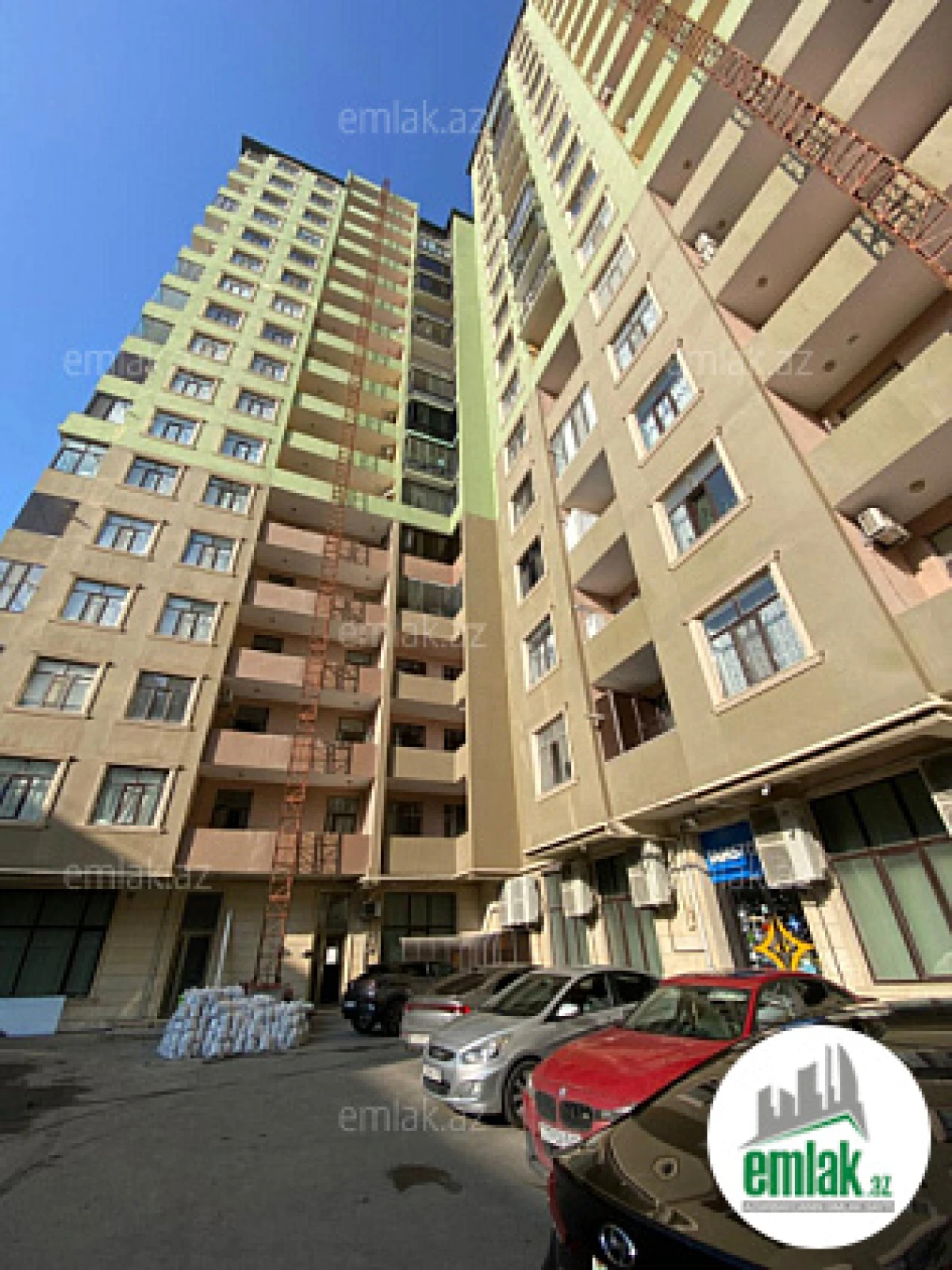 Satılır 3 otaqlı yeni tikili 90 m²