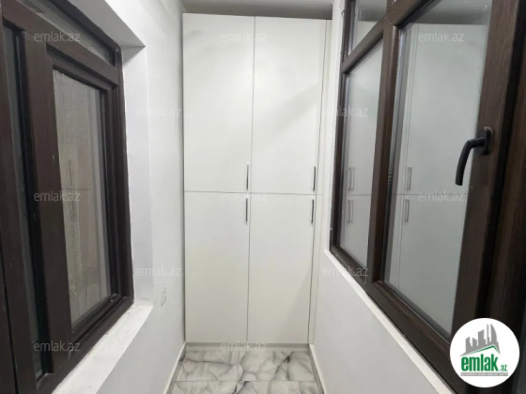 Satılır 2 otaqlı köhnə tikili 64 m²