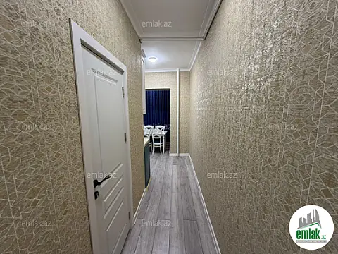 Satılır 2 otaqlı köhnə tikili 64 m²