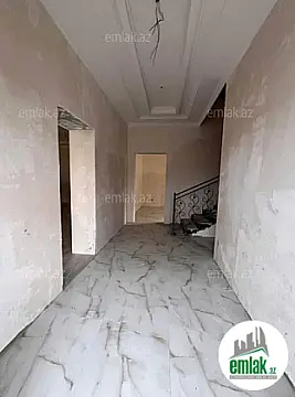 Satılır 4 otaqlı mənzil 250 m²