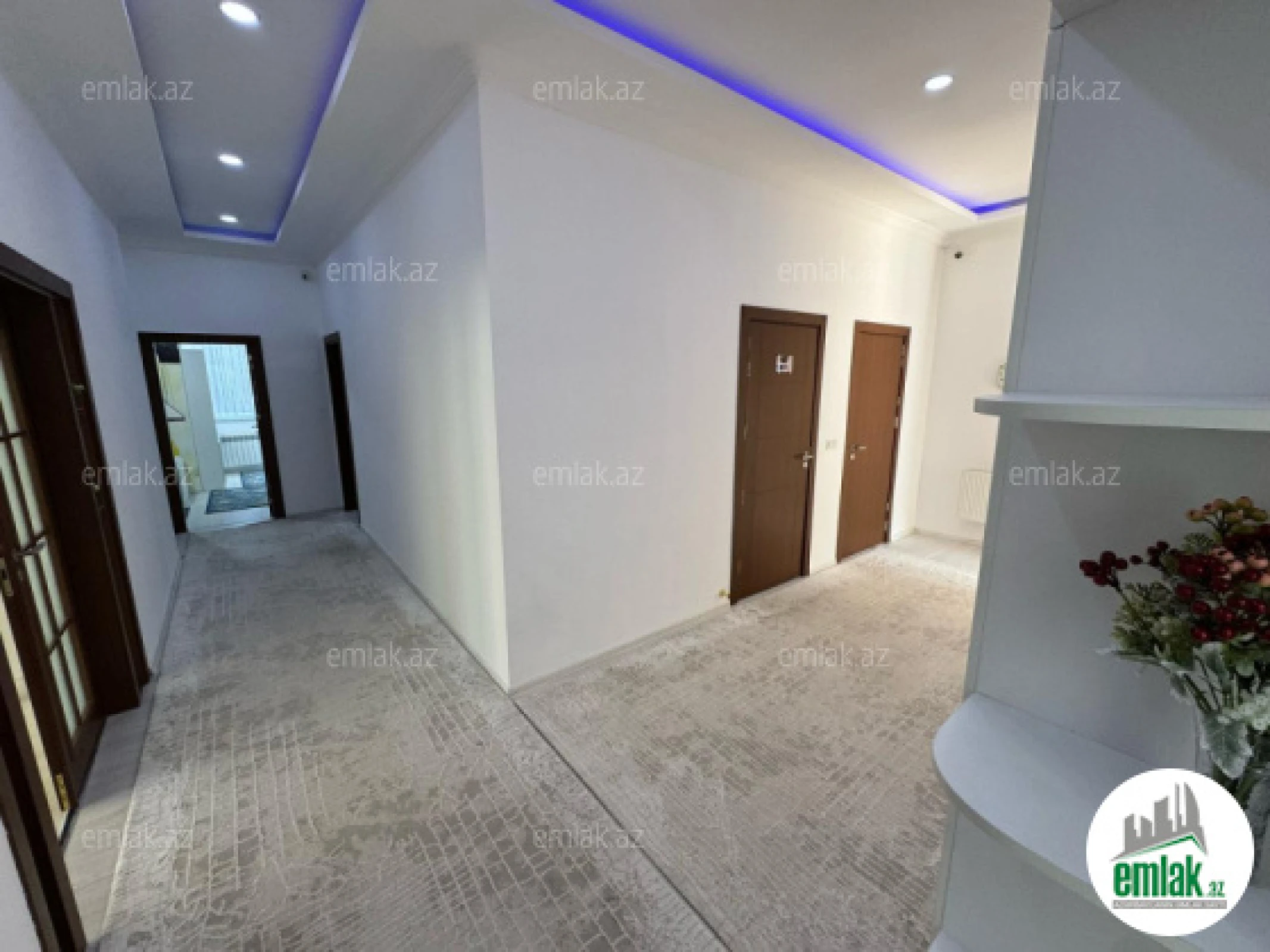 Satılır 4 otaqlı həyət evi 200 m²