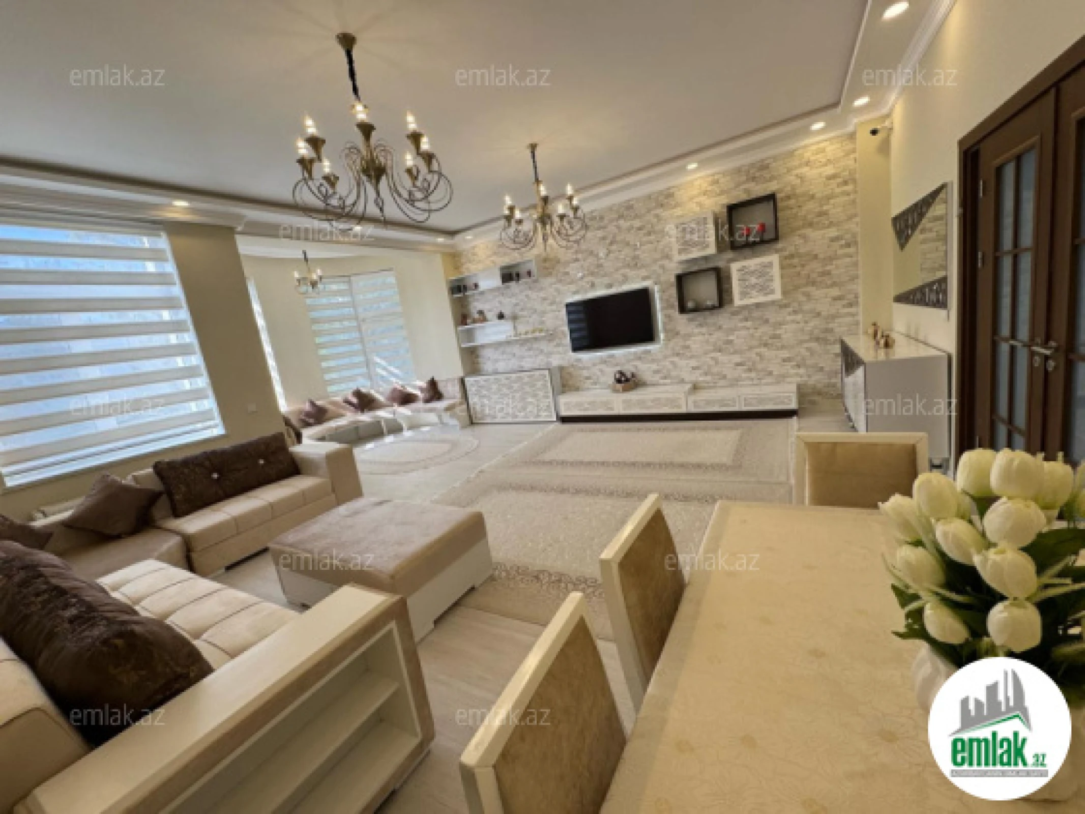 Satılır 4 otaqlı həyət evi 200 m²