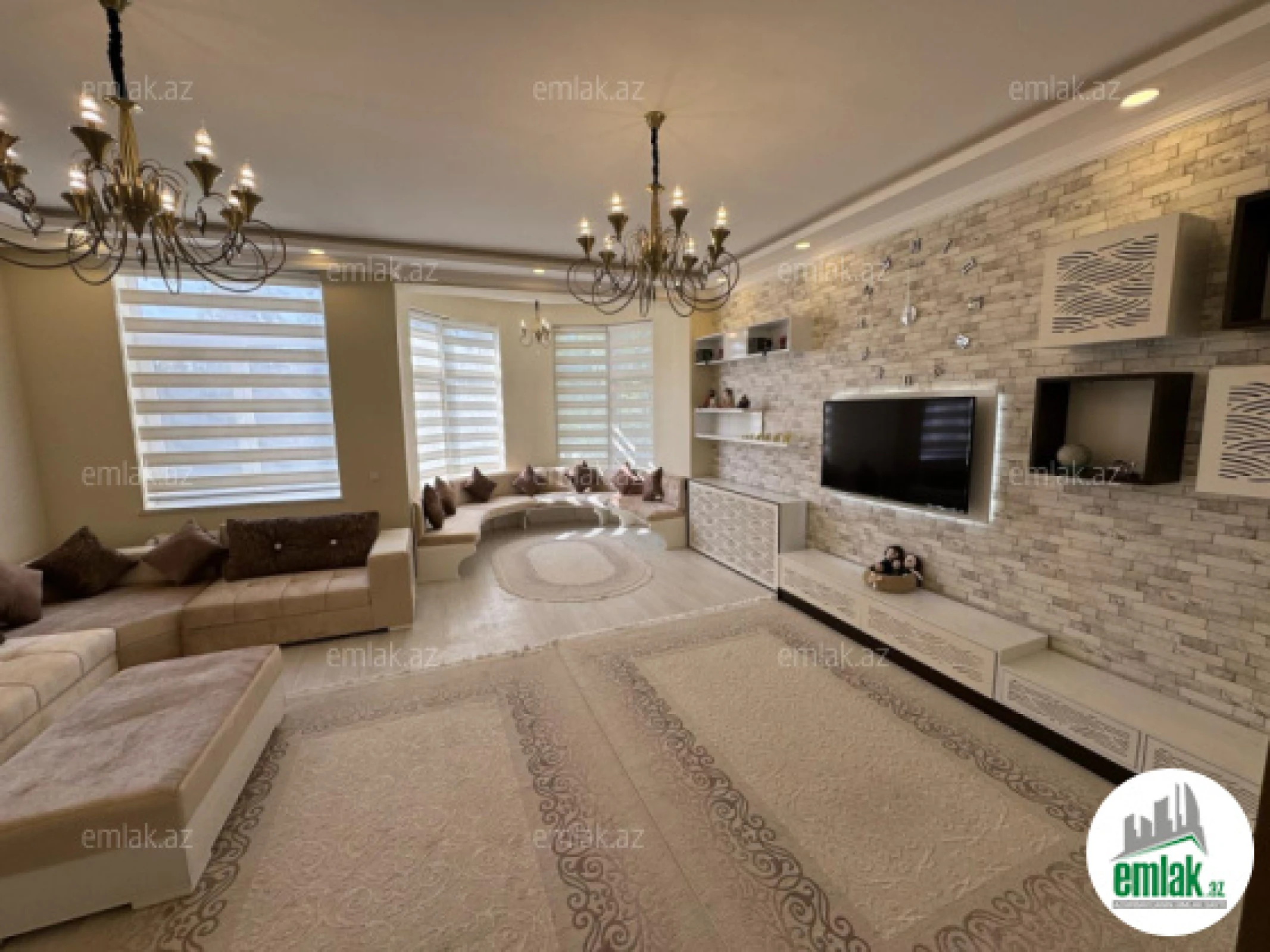Satılır 4 otaqlı həyət evi 200 m²