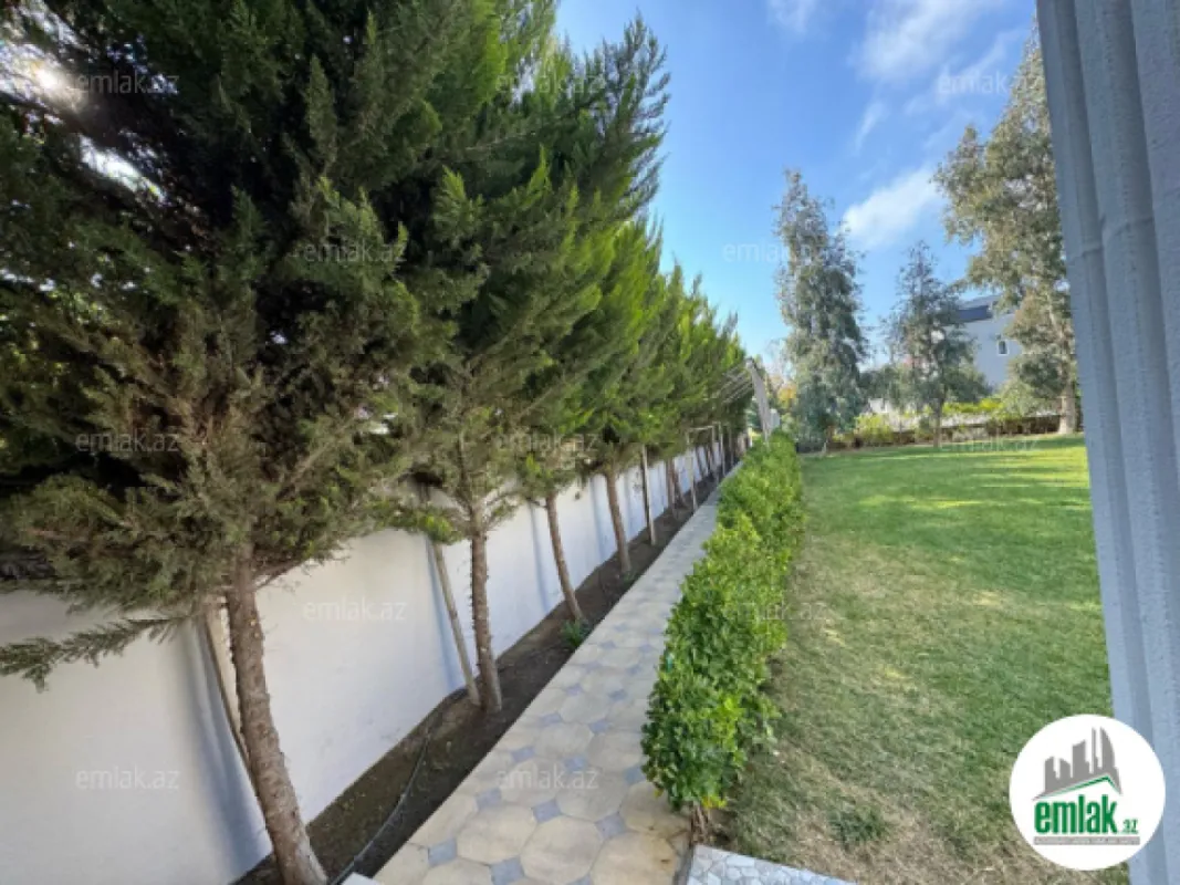 Satılır 4 otaqlı həyət evi 200 m²