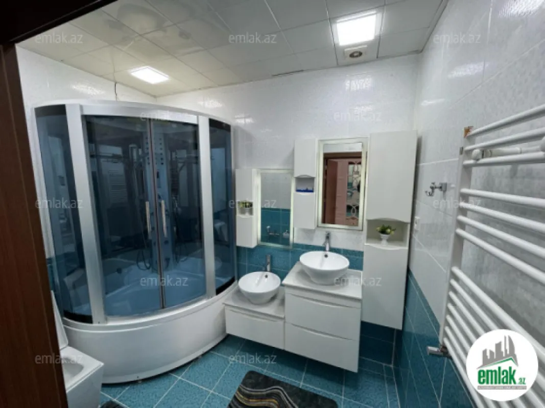 Satılır 4 otaqlı həyət evi 200 m²