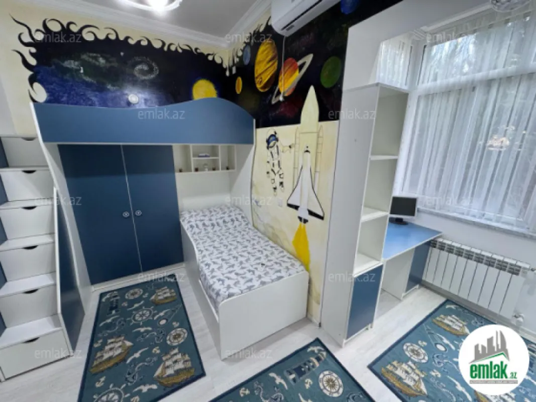 Satılır 4 otaqlı həyət evi 200 m²