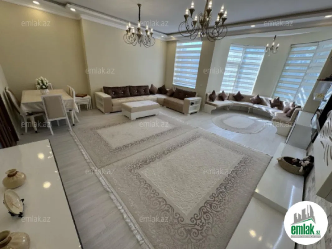 Satılır 4 otaqlı həyət evi 200 m²