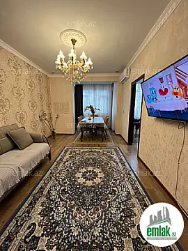 Satılır 2 otaqlı köhnə tikili 60 m² — Bakı, Nizami 2 otaq 60.00 m²
