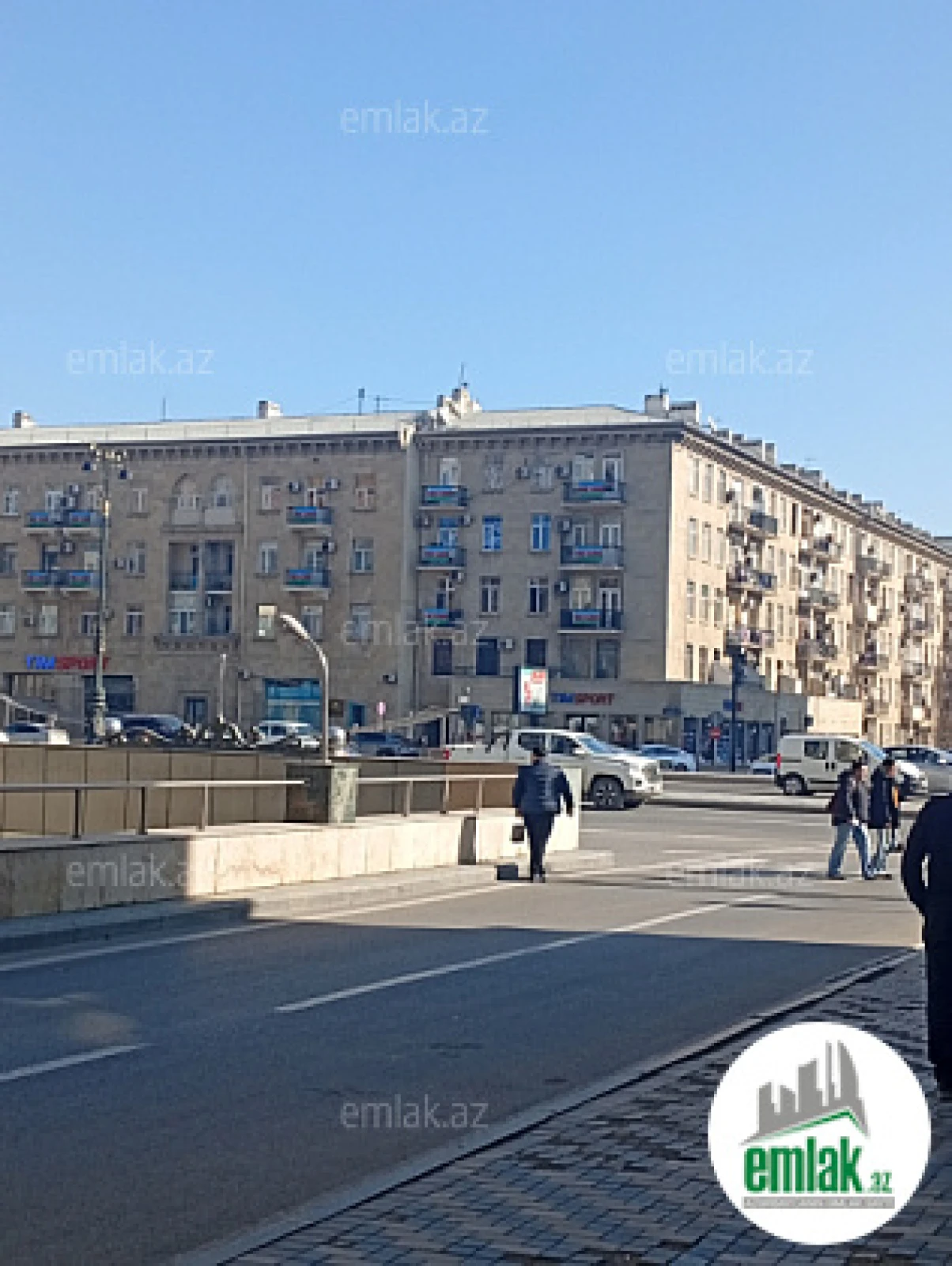 Satılır 1 otaqlı köhnə tikili 42 m²