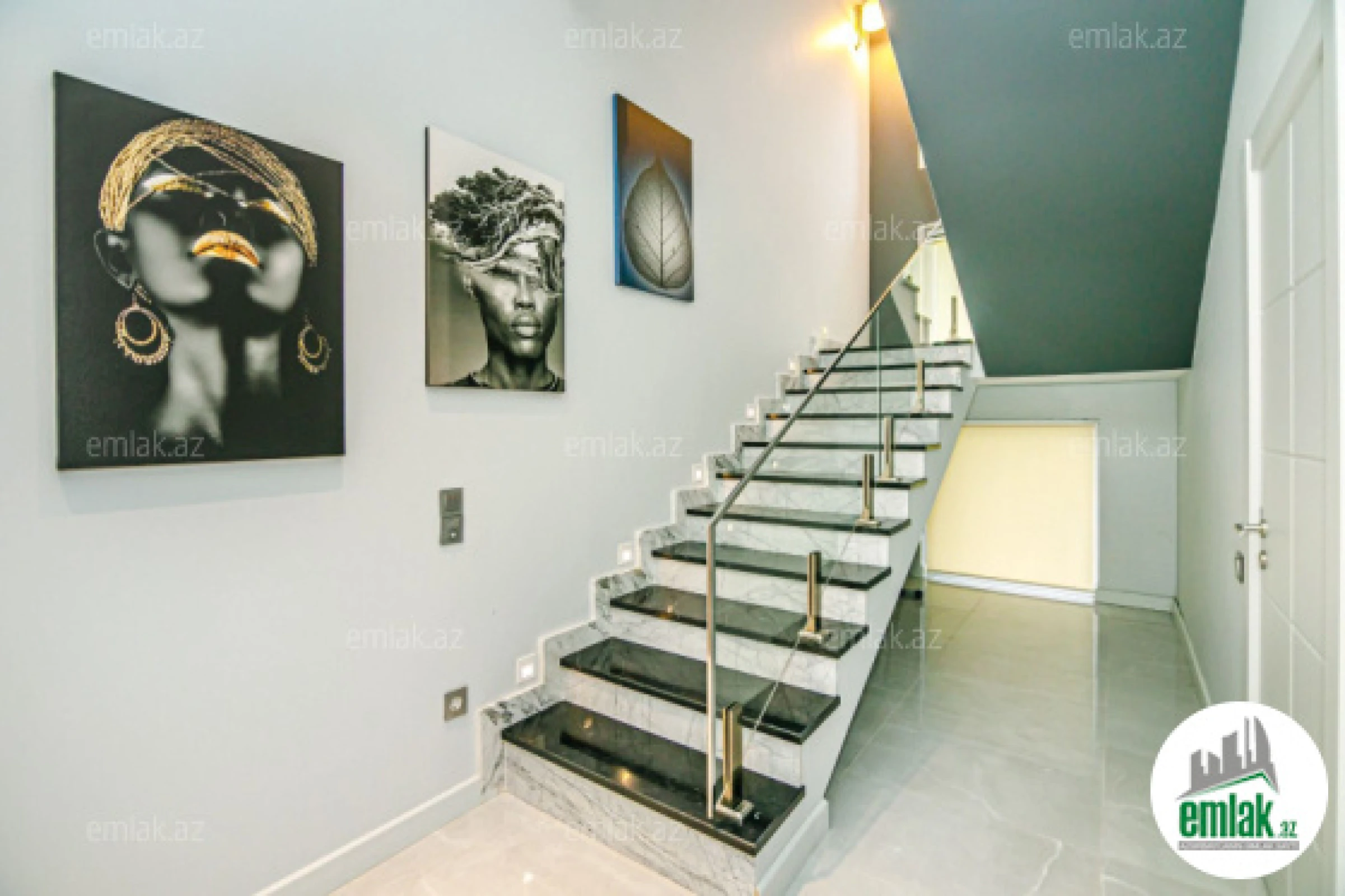 Satılır 19 otaqlı obyekt 1700 m²