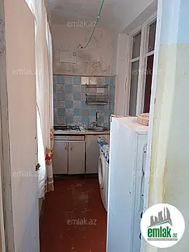 Satılır 1 otaqlı köhnə tikili 34 m²