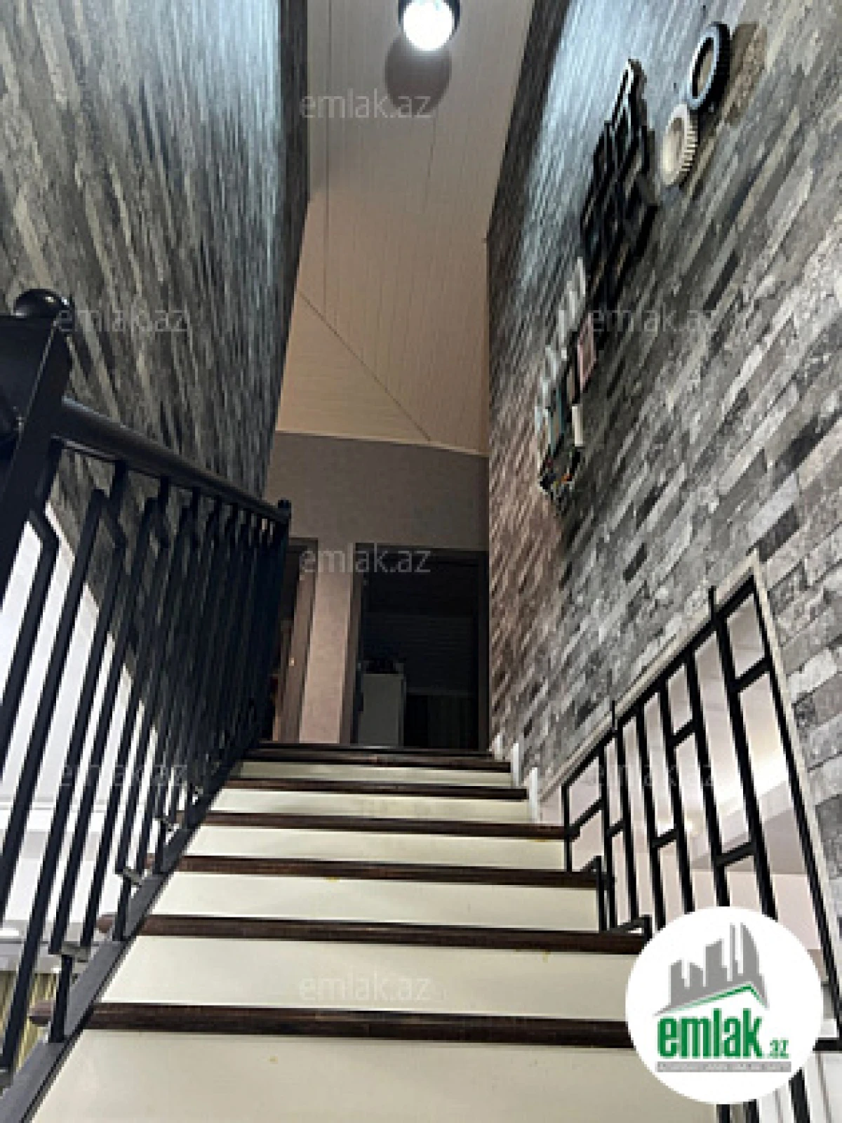 Satılır 4 otaqlı yeni tikili 155 m²