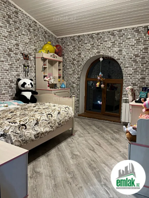 Satılır 4 otaqlı yeni tikili 155 m²