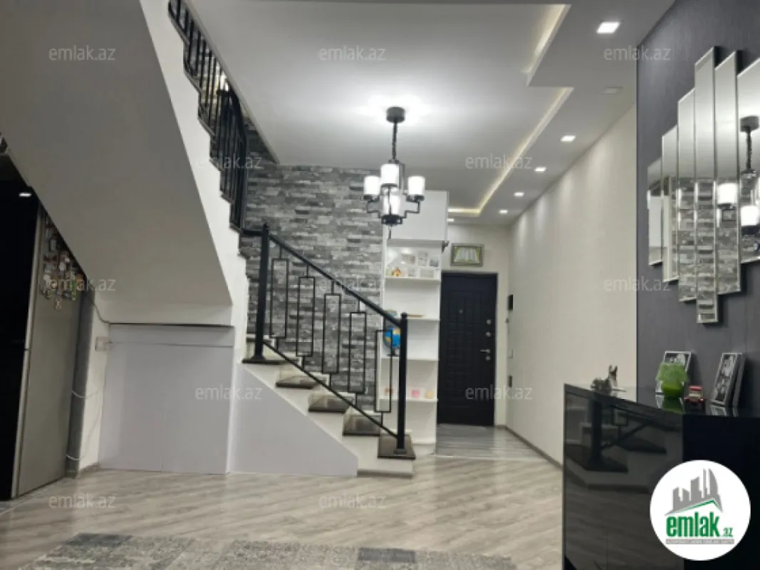 Satılır 4 otaqlı yeni tikili 155 m²