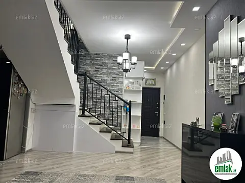 Satılır 4 otaqlı yeni tikili 155 m²