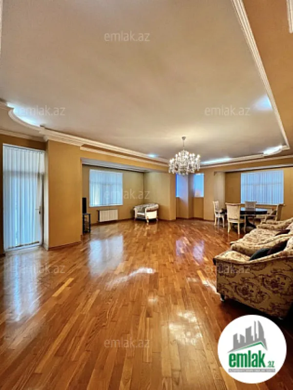 Satılır 3 otaqlı yeni tikili 170 m²