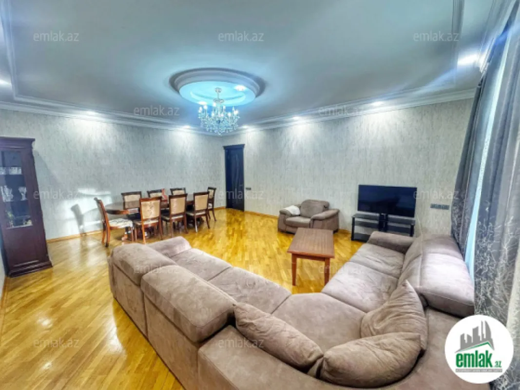 Satılır 4 otaqlı yeni tikili 165 m²