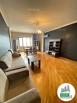 Satılır 4 otaqlı yeni tikili 200 m² — Bakı, 2-ci mikrorayon 4 otaq 200.00 m²