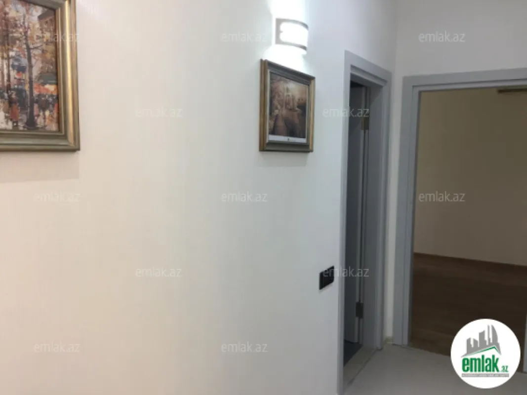 Satılır 4 otaqlı yeni tikili 125 m²