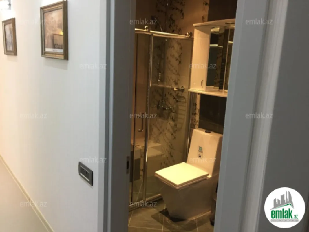 Satılır 4 otaqlı yeni tikili 125 m²