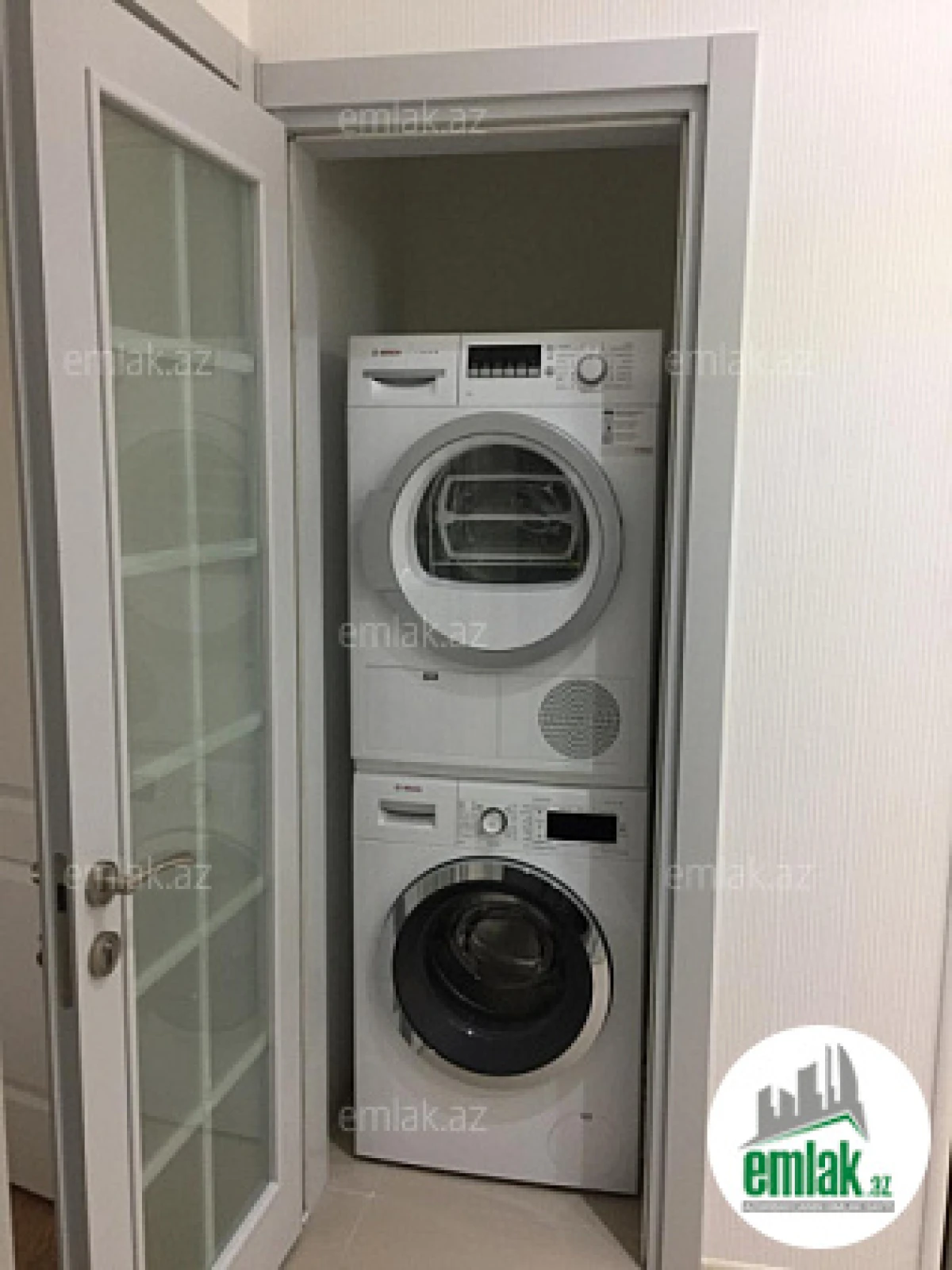 Satılır 4 otaqlı yeni tikili 125 m²