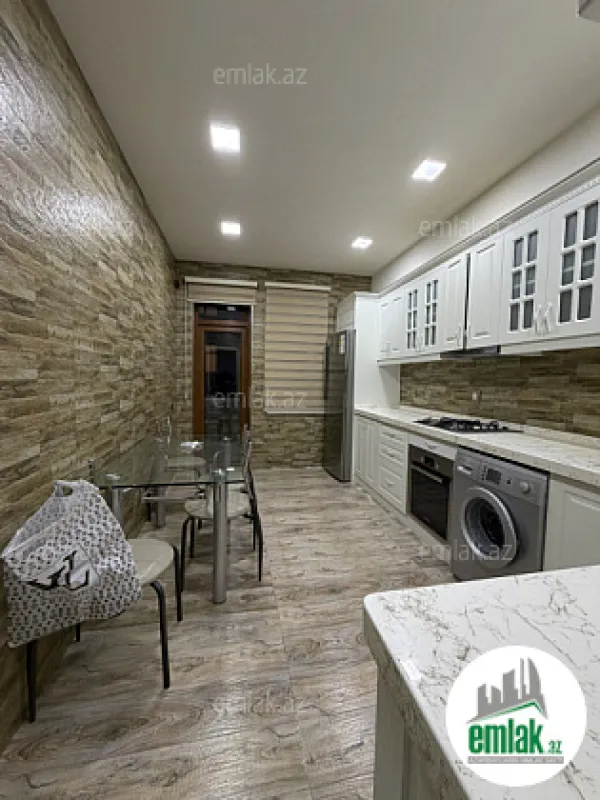 Satılır 3 otaqlı yeni tikili 83 m²