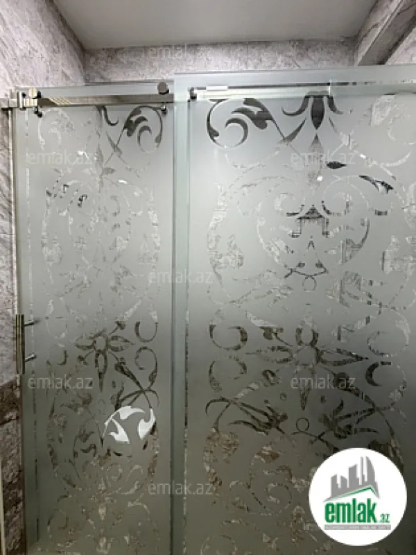 Satılır 3 otaqlı yeni tikili 83 m²