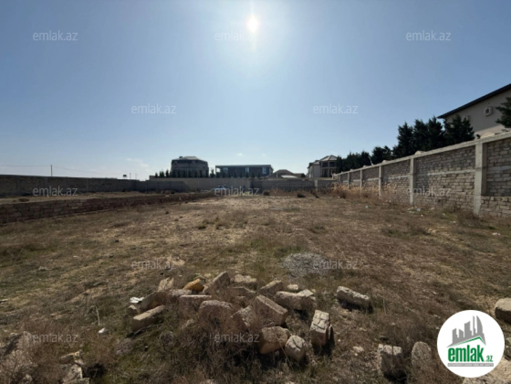 Satılır torpaq sahəsi 12 m²