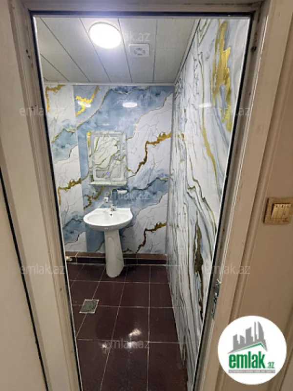 Satılır 3 otaqlı köhnə tikili 85 m²