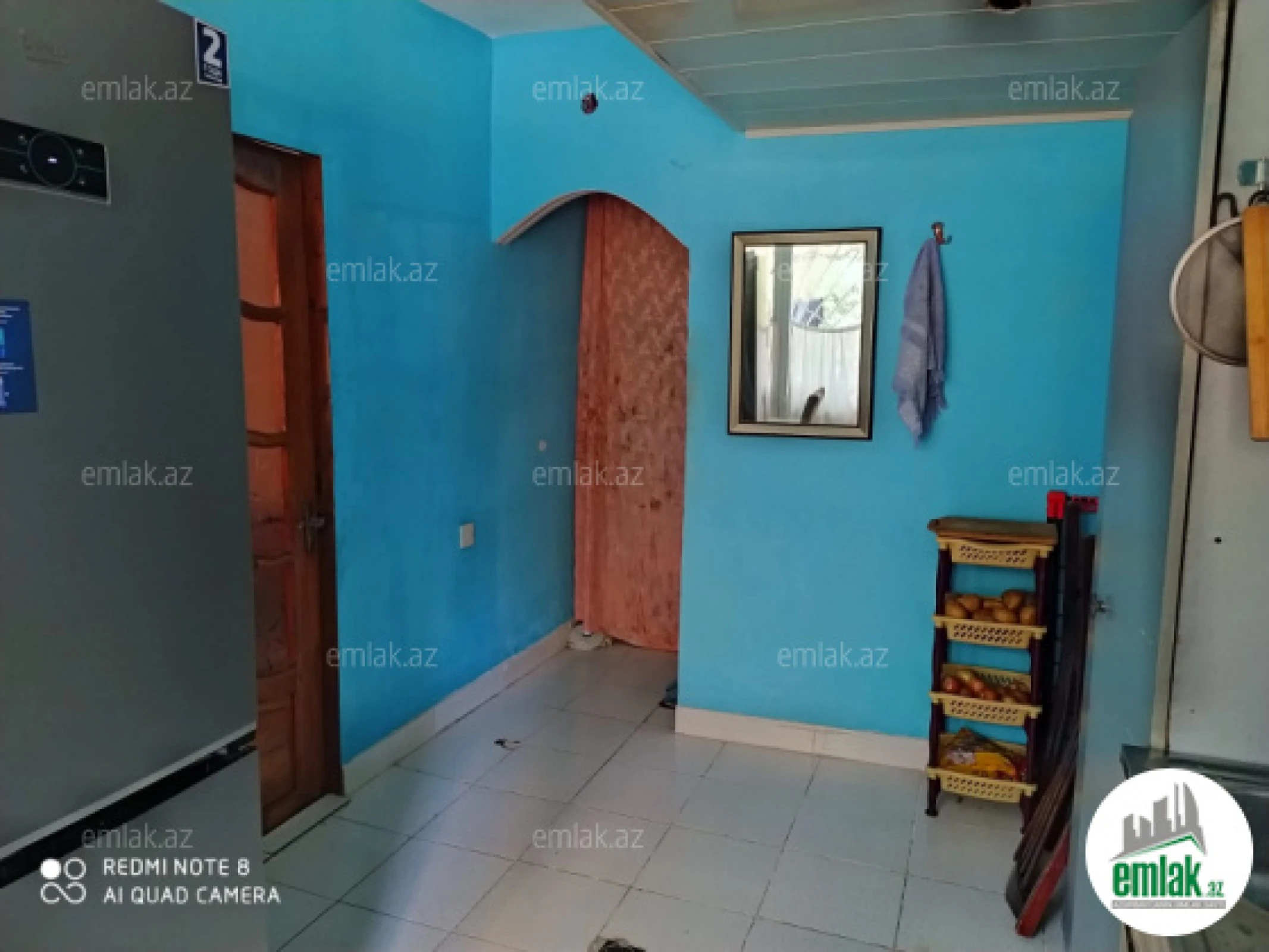 Satılır 2 otaqlı köhnə tikili 55 m²