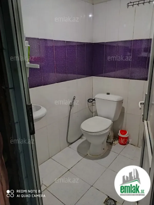 Satılır 2 otaqlı köhnə tikili 55 m²