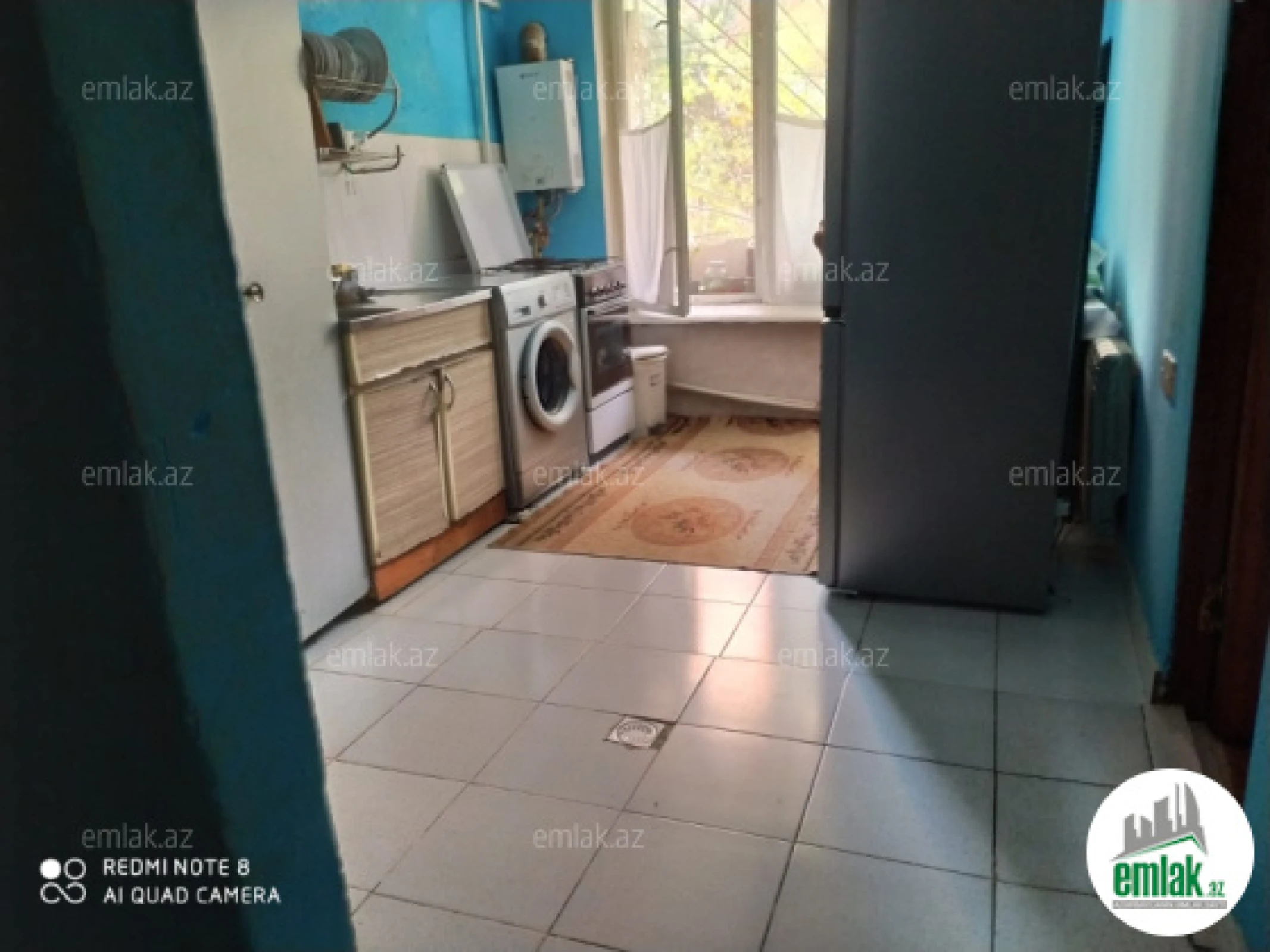 Satılır 2 otaqlı köhnə tikili 55 m²