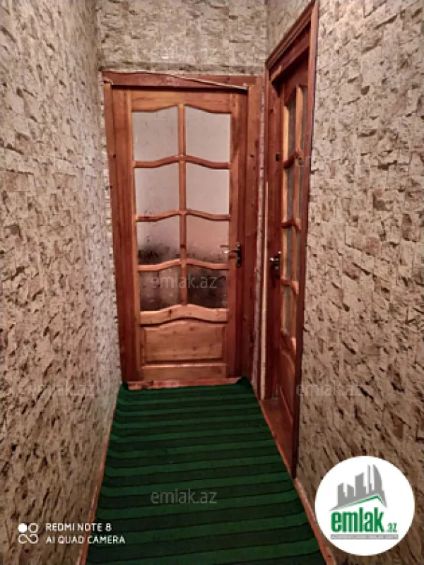 Satılır 2 otaqlı köhnə tikili 55 m²