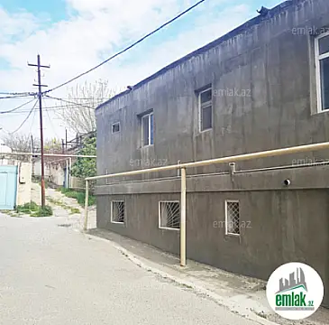 Satılır 6 otaqlı həyət evi 300 m²