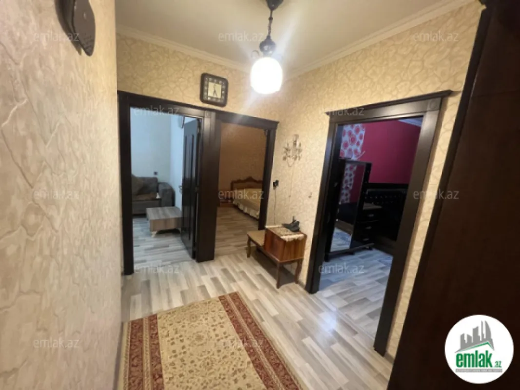 Satılır 3 otaqlı köhnə tikili 80 m²