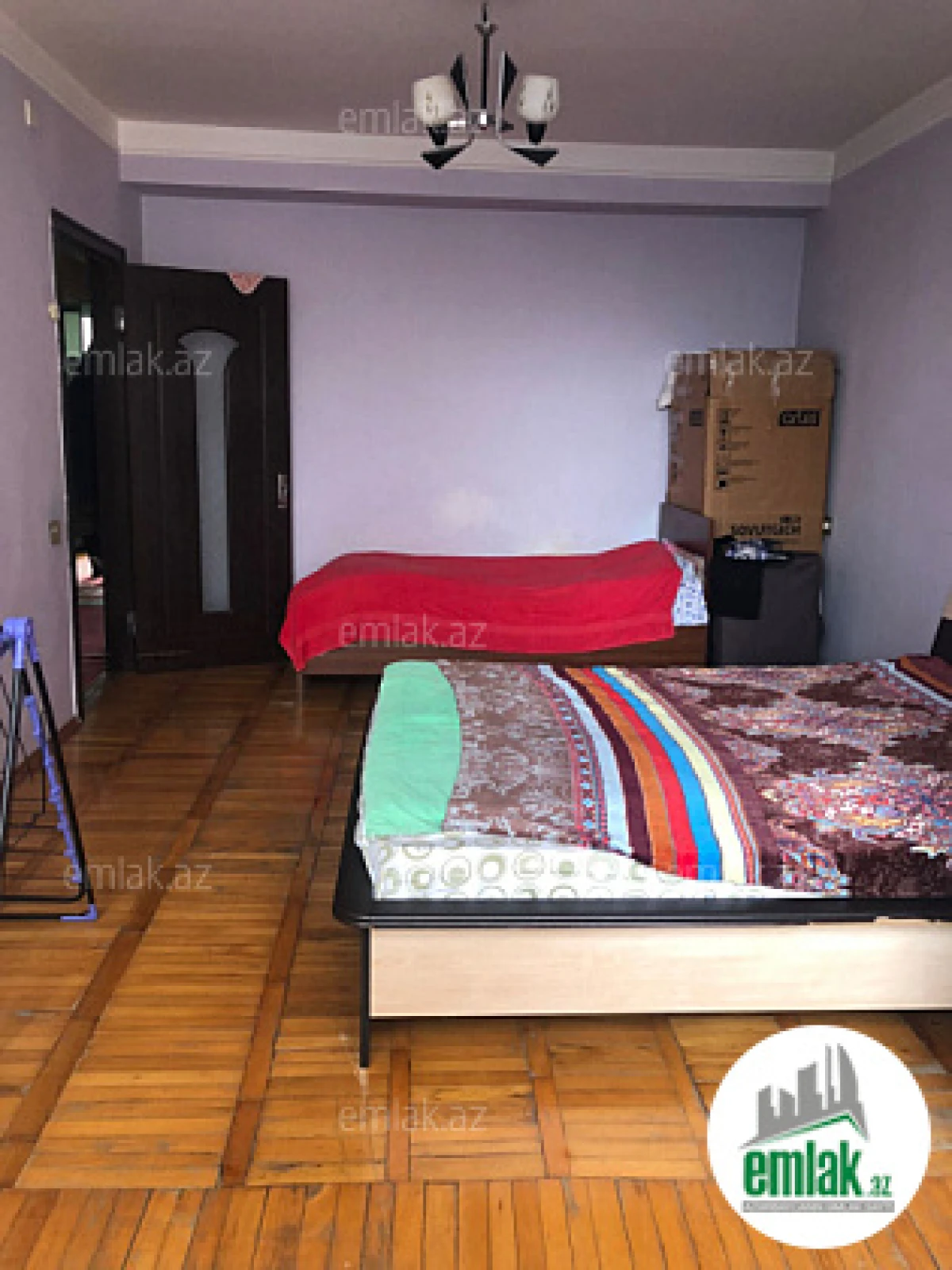 Satılır 2 otaqlı köhnə tikili 65 m²