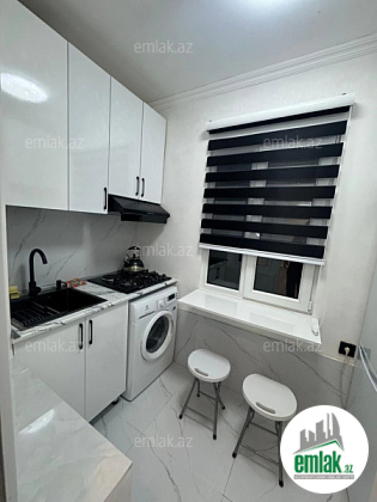Satılır 2 otaqlı köhnə tikili 45 m²
