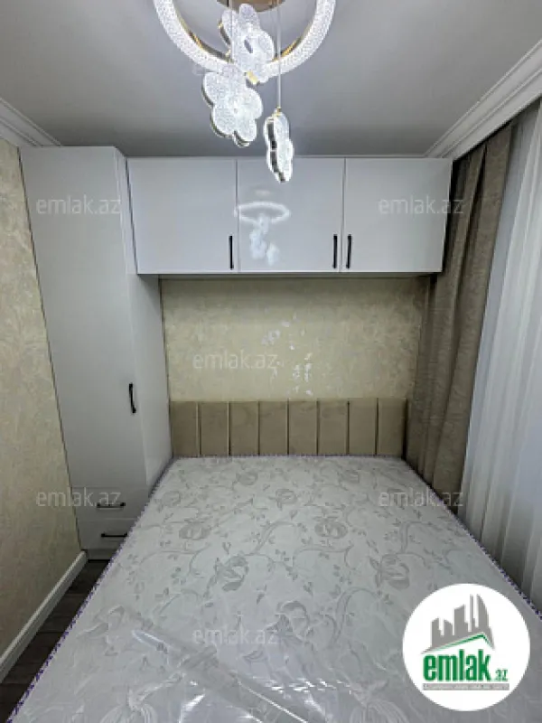 Satılır 2 otaqlı köhnə tikili 45 m²