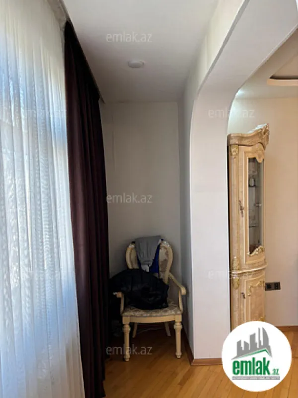 Satılır 4 otaqlı yeni tikili 110 m²