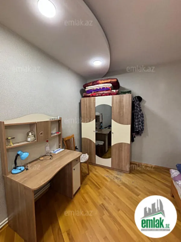 Satılır 4 otaqlı yeni tikili 110 m²