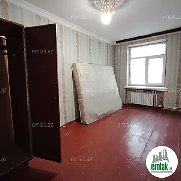 Satılır 2 otaqlı köhnə tikili 60 m²